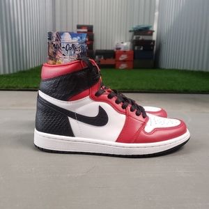 WMNS Jordan 1 Satin Snake Size 8.5W
